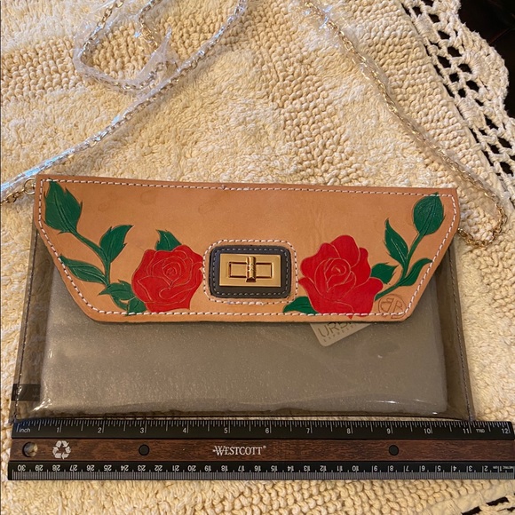 Crossbody - Picture 5 of 5